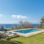Calliope Avec Vue Imprenable, Jardin Et Piscine Privee Glossa