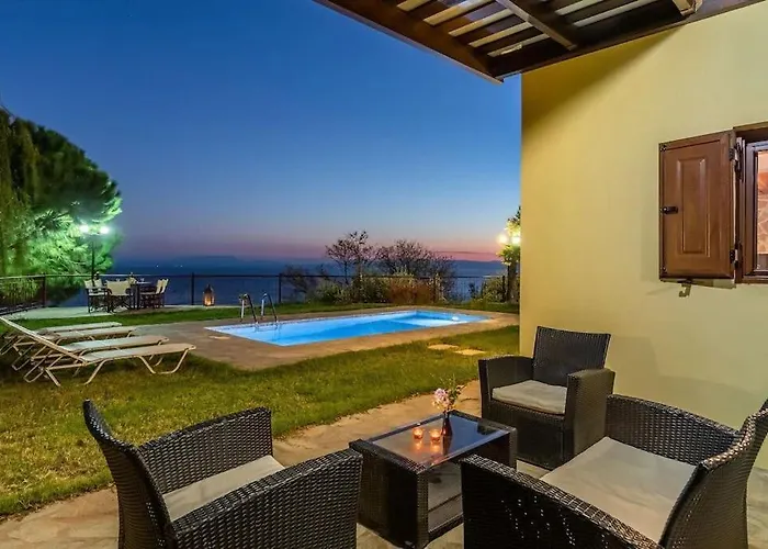 Villa Calliope Avec Vue Imprenable, Jardin Et Piscine Privee Glossa