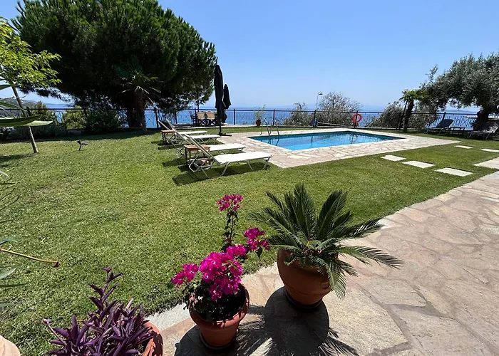 Calliope Avec Vue Imprenable, Jardin Et Piscine Privee *