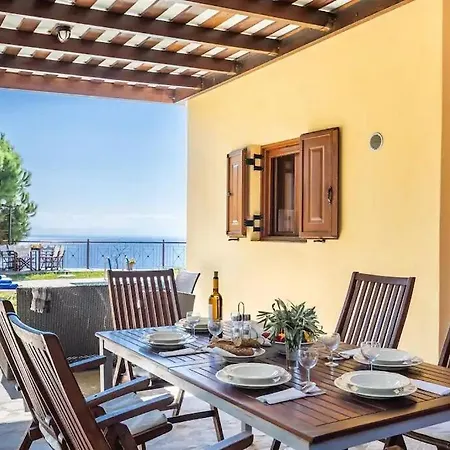 Calliopé Avec Vue Imprenable, Jardin Et Piscine Privée Villa Glossa
