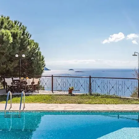 Calliope Avec Vue Imprenable, Jardin Et Piscine Privee * Glossa